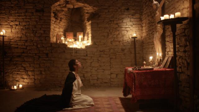 成人版「钟楼怪人」，尺度逆天