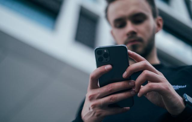 IDC再泼冷水，谁来拯救手机市场？