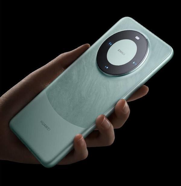 华为手机产业链开盘活跃 半导体、华为海思概念股大涨