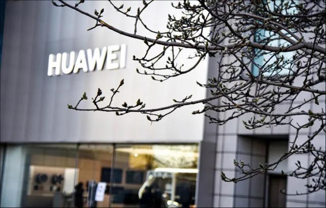 确认，电信卡才能用华为Mate 60 Pro卫星通话