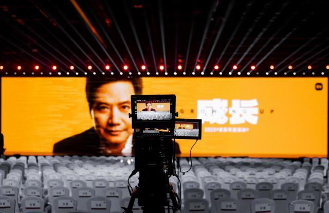 逐梦高端手机市场，小米急缺自己的“Mate 60”？