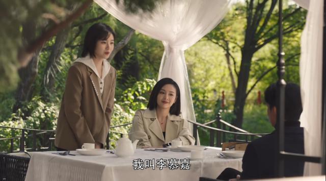 王阳收手吧！差21岁怎么下嘴亲啊？