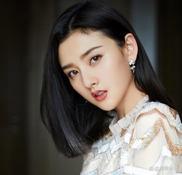 宋祖儿凉了？制片人取关她，政法官微转发，业内直言后果自负