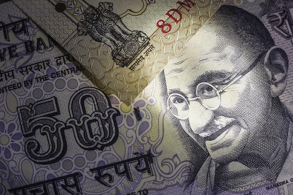 俄前财长：俄持有大量无法使用的印度卢比 是卢布暴跌的原因之一