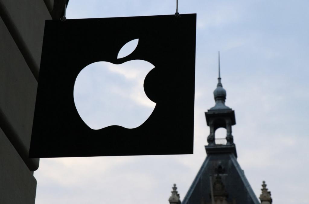 联手苹果，高德要抢美团的生意