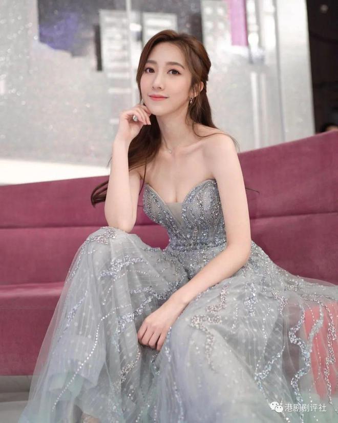 恋情曝光！29岁TVB小花承认与圈外男友拍拖中