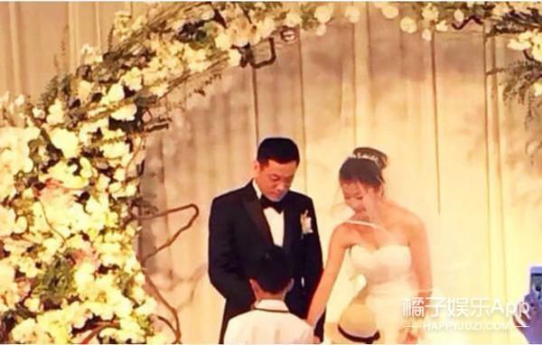 她被霸凌过？从红极一时到查无此人，当年到底发生了什么？