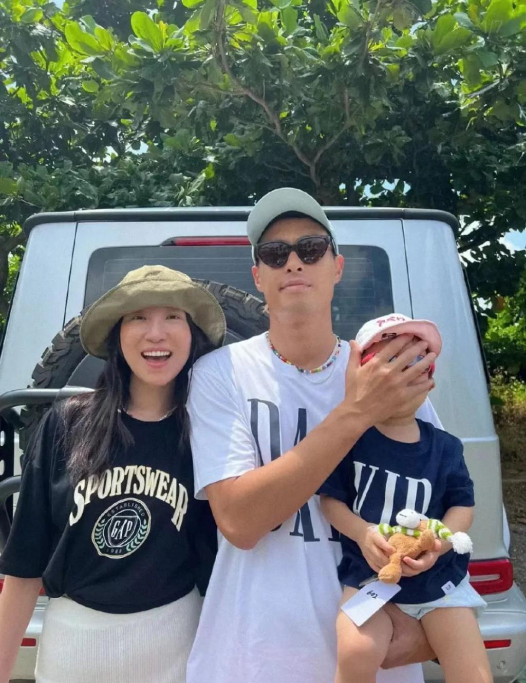 未婚先孕，三年二胎，这对明星夫妻太甜啦