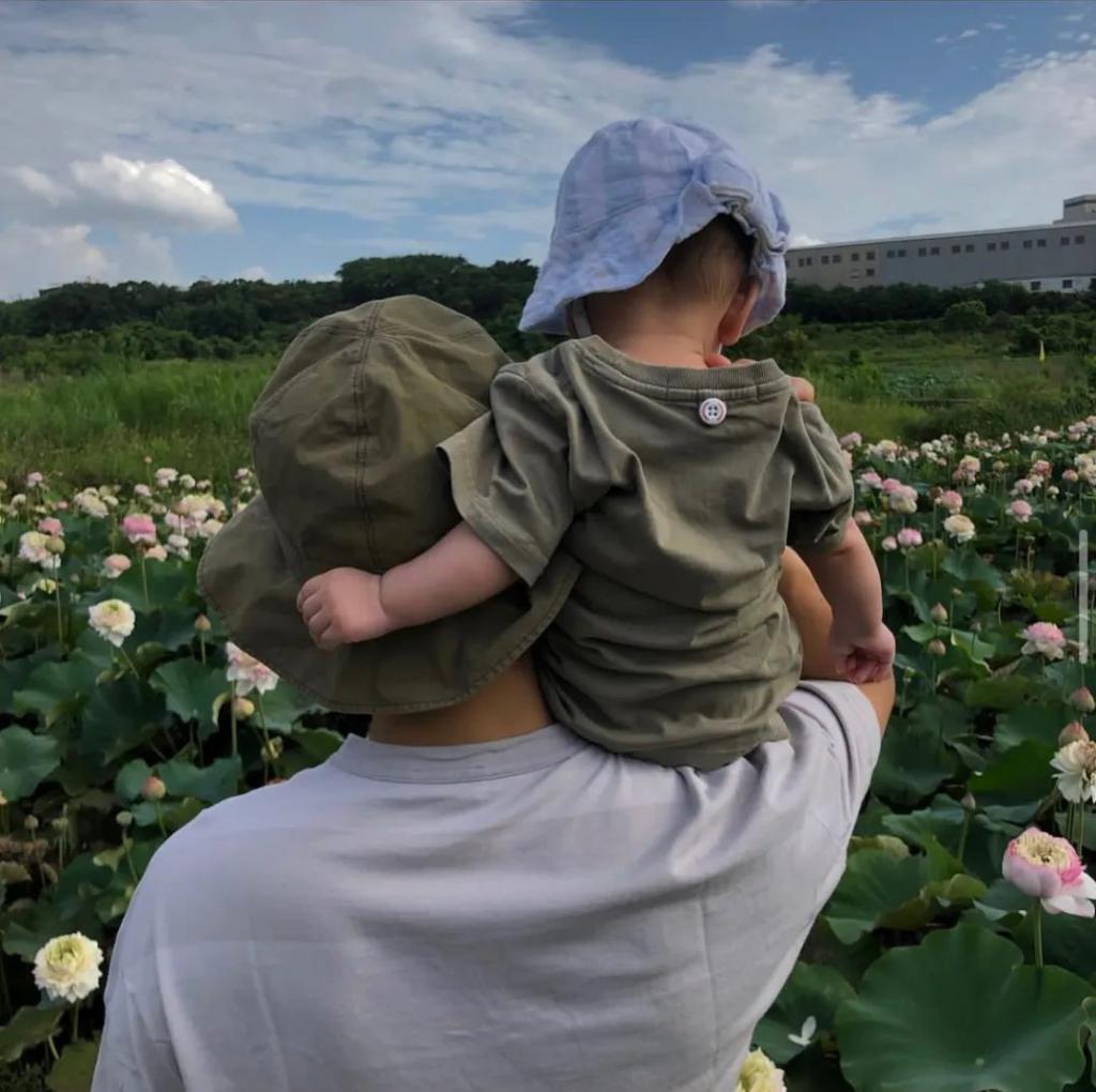 未婚先孕，三年二胎，这对明星夫妻太甜啦