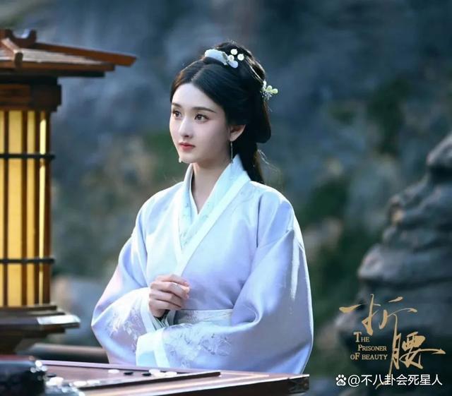 两天8个瓜：偷漏税、被霸凌、一夜情、当小三，个个让我意外