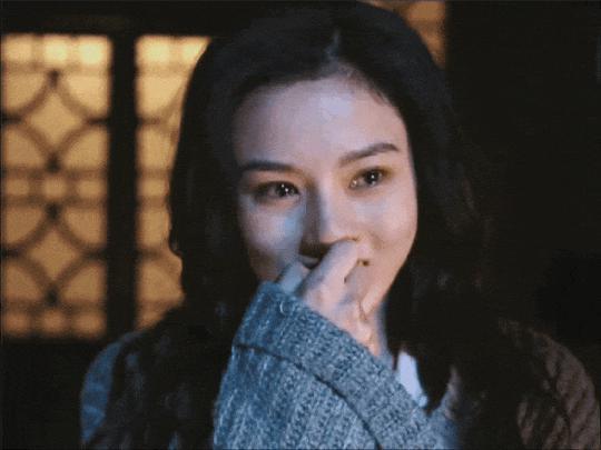 「偷税」只是加速了她糊的进度