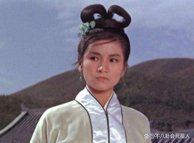 “最美霸王花”李赛凤：两嫁两离，出轨豪门干儿子，58岁复出