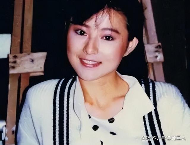 “最美霸王花”李赛凤：两嫁两离，出轨豪门干儿子，58岁复出