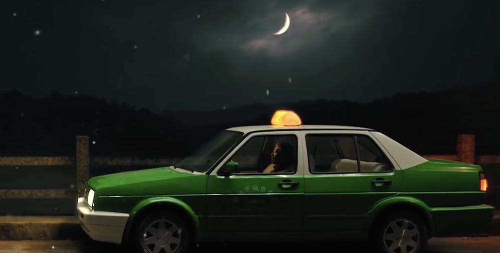 再上热搜的李雪琴,变了