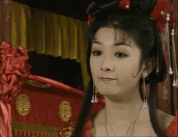 碰瓷“第一美女”，她怎么敢的？