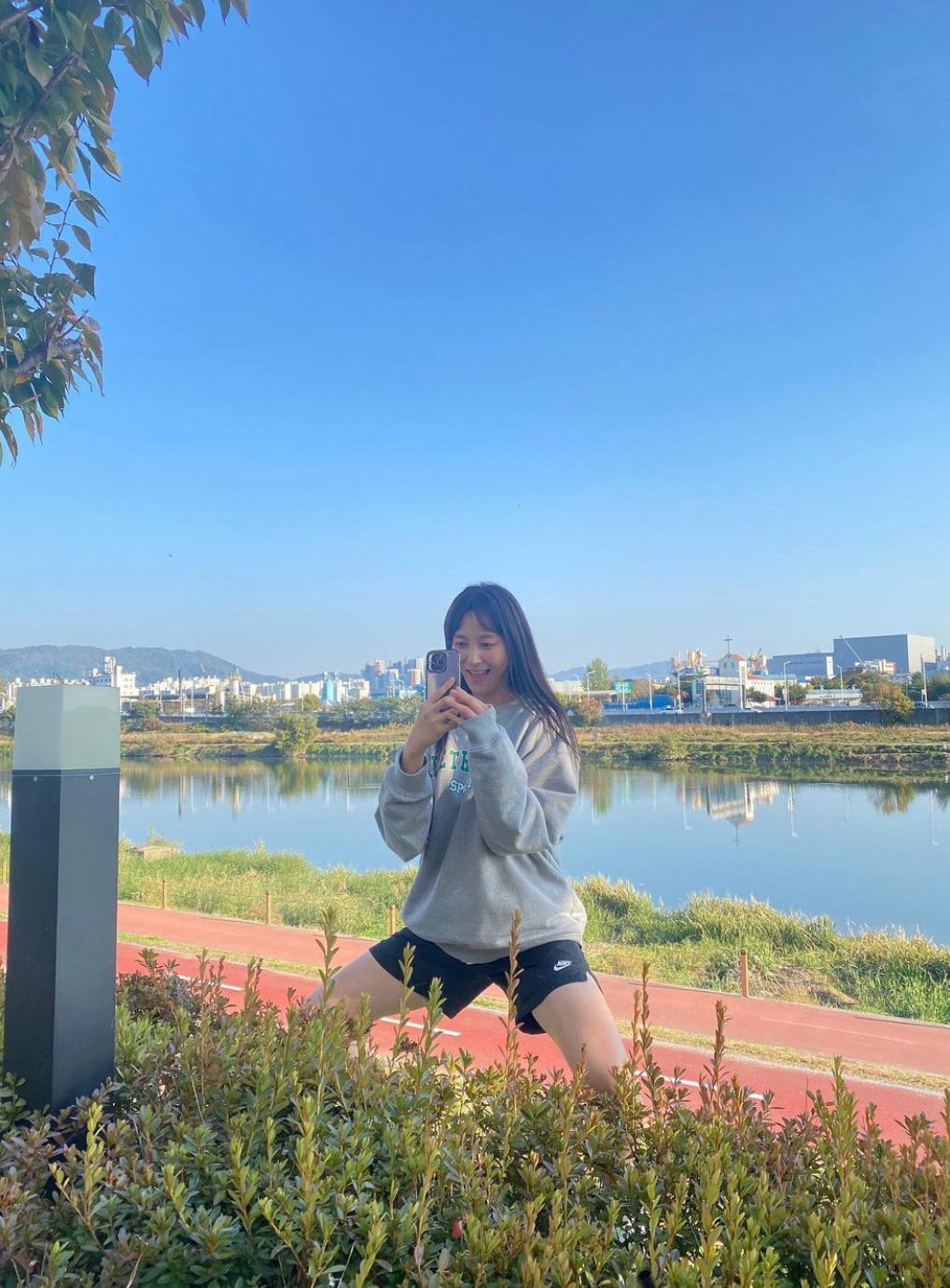 哇！这位全能美女艺人官宣结婚啦