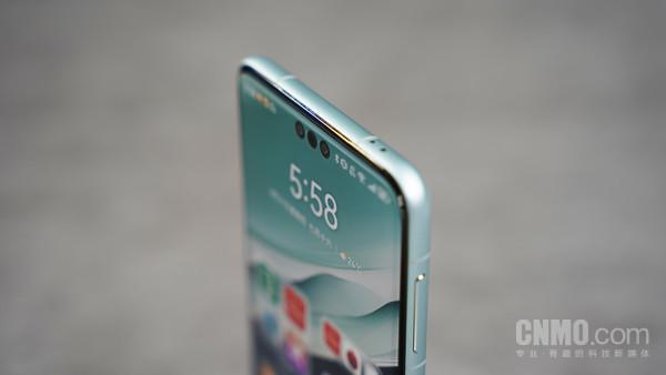 华为Mate60 Pro快速上手：手感很不Mate 但很遥遥领先