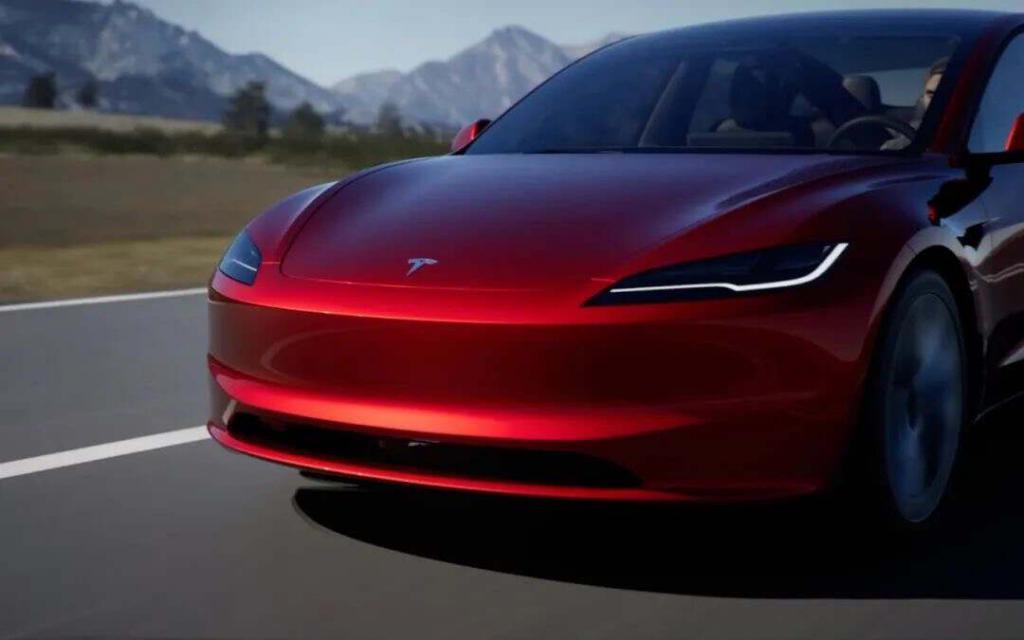 特斯拉新款 Model 3发布，价格超市场预期