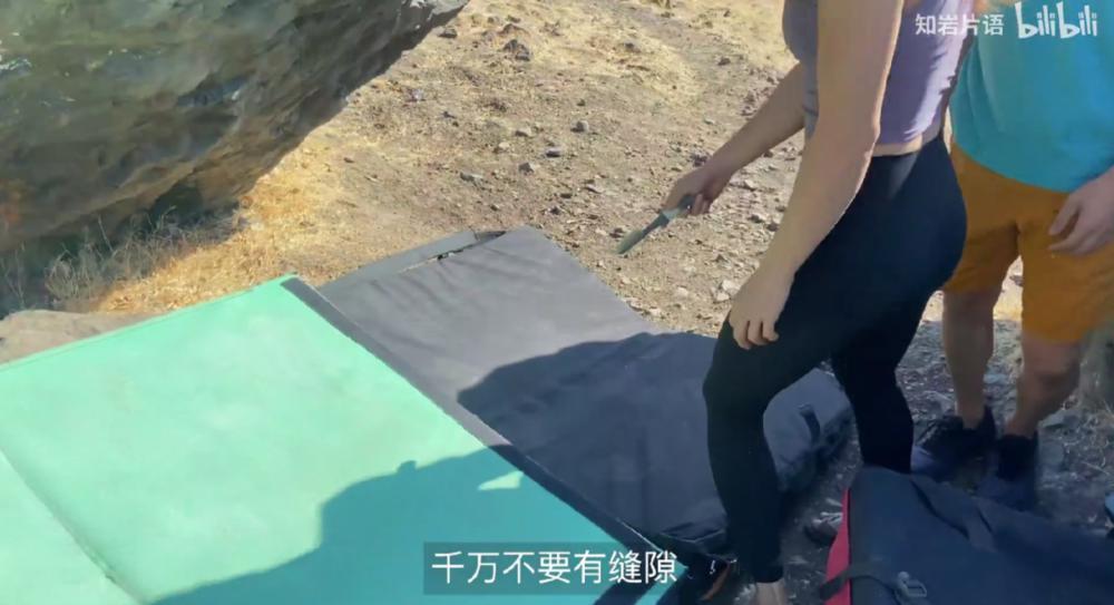 在上班和上头之间，年轻人选择上墙
