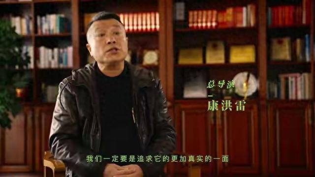 张晚意起球的衣领，打了多少国产剧“假穷人”的脸