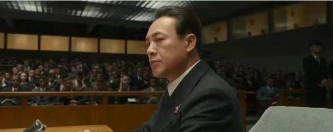 好戏来了，看完5集我想说：谍战剧这么拍就对了