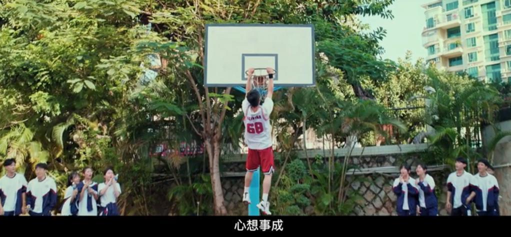 又扑一部，这俩人可以直接避雷抬走了