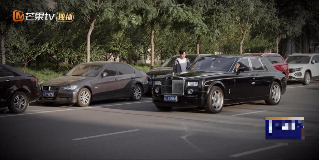 年度「逼王」诞生！可太能装了…