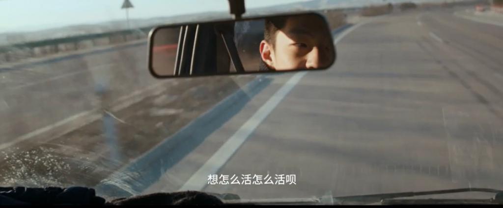 尺度太雷人，他俩白脱了