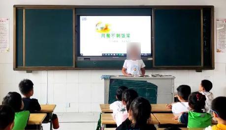 只要一句话、30秒，AI就能做个PPT？