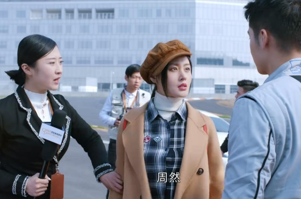 张天爱关晓彤人美造型丑，这部剧竟积压了5年才播，审美好土