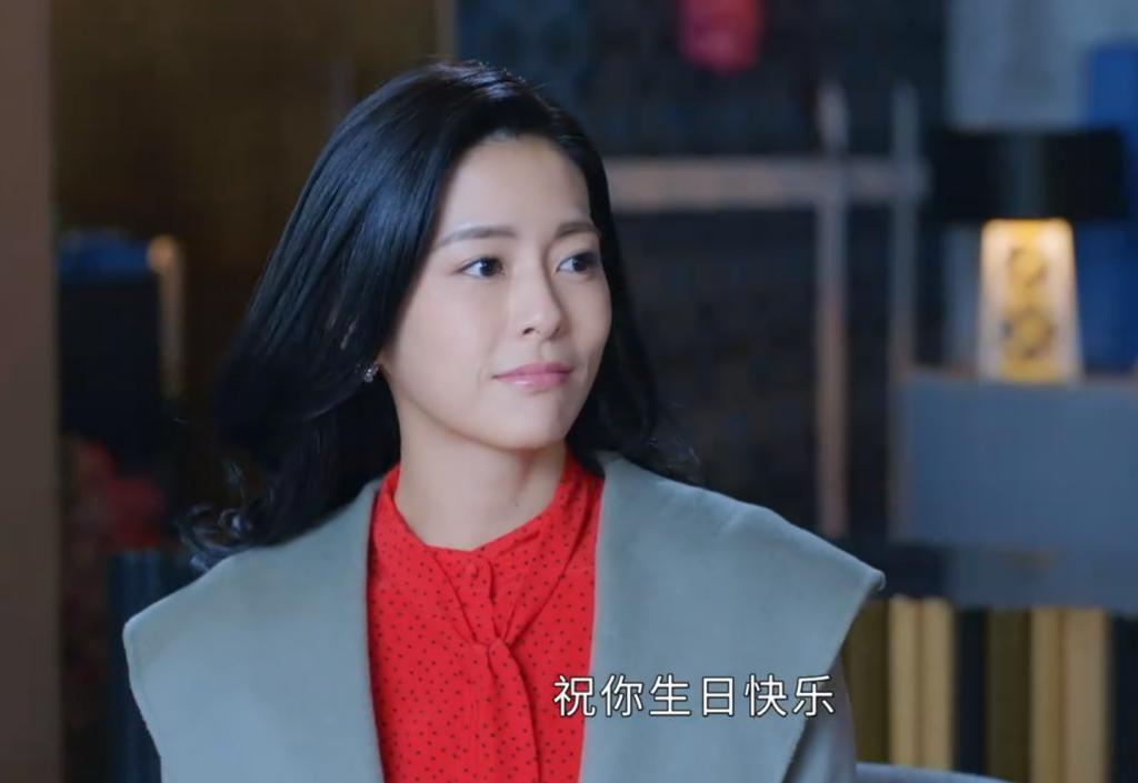 张天爱关晓彤人美造型丑，这部剧竟积压了5年才播，审美好土