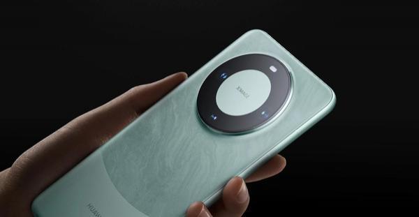 华为Mate 60系列线下今日开售 较计划提前一周时间