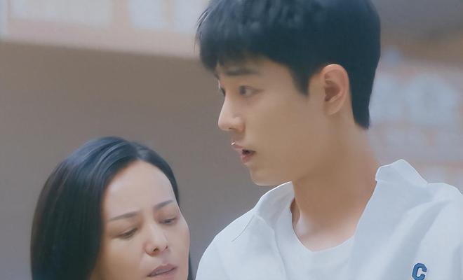 仅播2天，央视黑马剧收视直逼全国第一，都市剧终于出“王炸”了