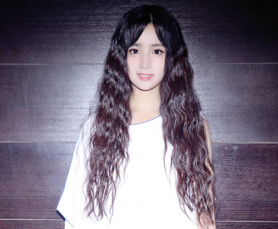 立案调查！尚雯婕前合伙人确认被带走，被逼疯的蒋佳恩看到了吗？