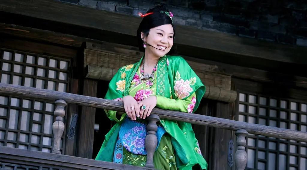 哇！内娱终于出了个性感的狠女人！