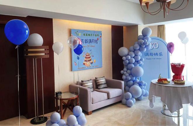 48岁戏骨低调生二胎！小14岁老婆住近9万月子中心