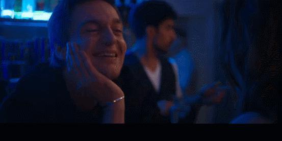 为艺术牺牲，这片玩出新花样……