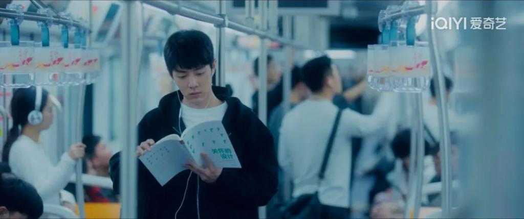 这国剧这么上头，不只因为成人爱情