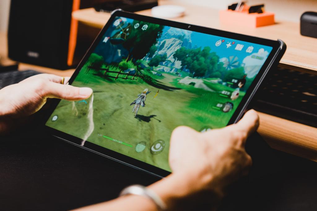 联想小新 Pad Pro 12.7 骁龙版体验分享：千元12.7英寸高刷大屏