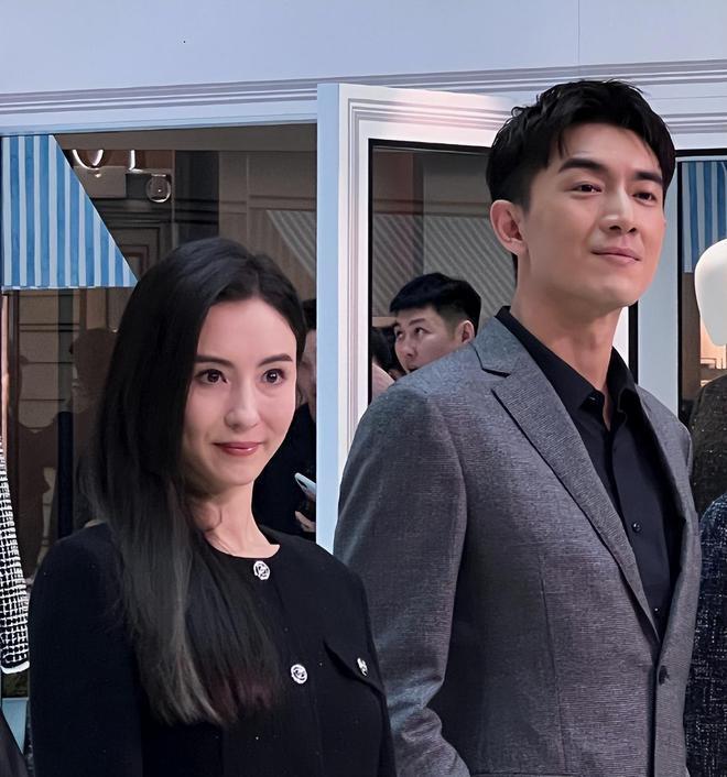 张柏芝患病停工后首露面！脸塌、泪痕纹明显