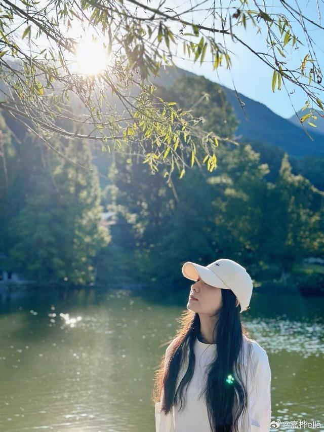 EllA龚玲娜游大理 游山玩水做饭品家常洗澡组友谊长存