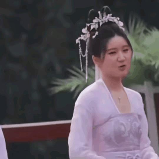 精修很美，一到剧中就现出原形，这5位“照骗”女星该醒醒了