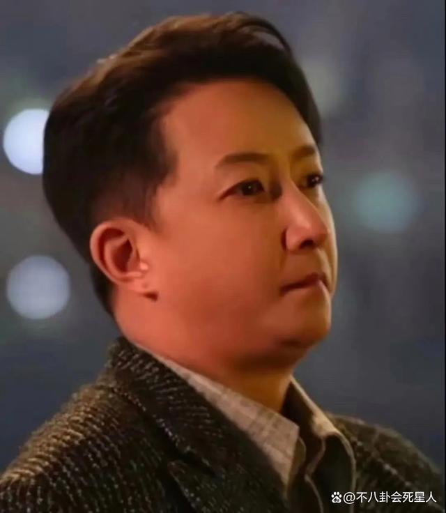 39岁韩庚近照发福，脸胖一圈变样认不出，网友：肥头大耳