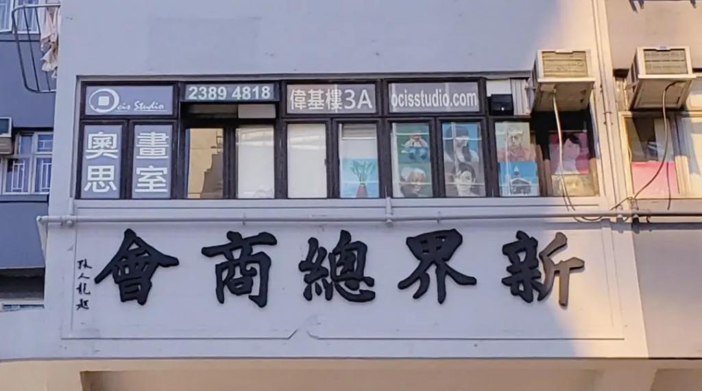 炮轰《好声音》、巨星丈夫死后四年生女，歌后甄妮的离奇人生