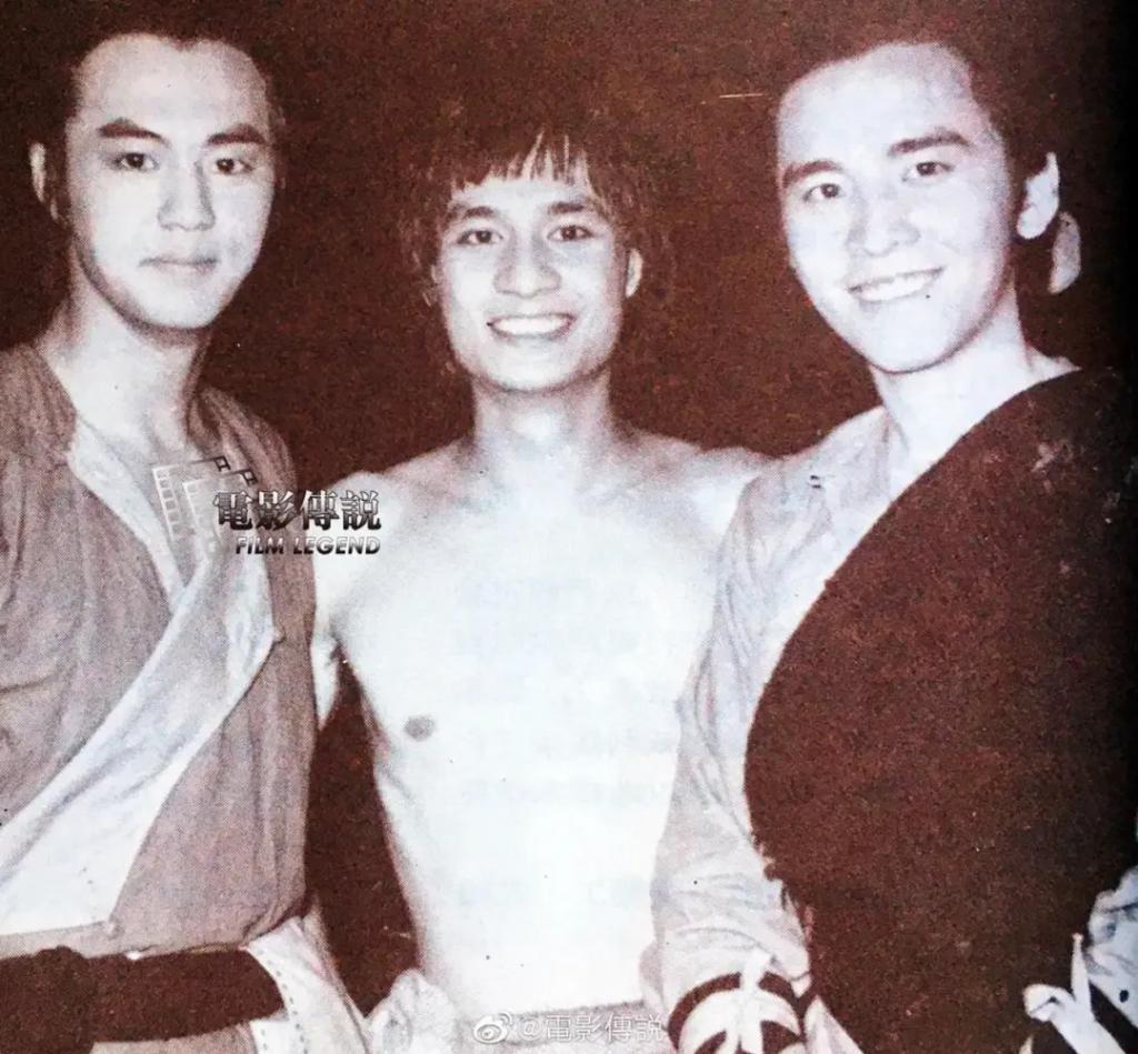 炮轰《好声音》、巨星丈夫死后四年生女，歌后甄妮的离奇人生