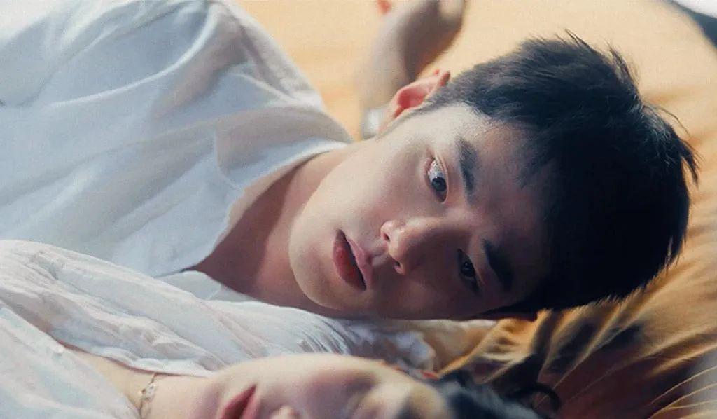 相差10岁，意外的好嗑