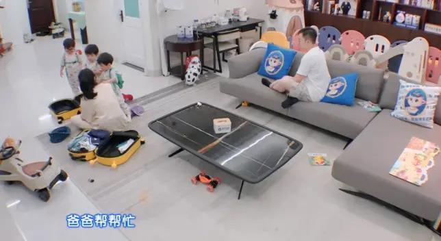 内娱又一好爸爸人设翻车，他真能装啊