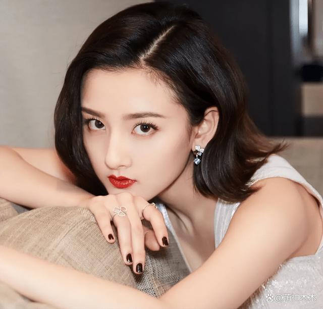 宋祖儿春晚歌曲被除名，官媒发文谈偷漏税，最快本月出结果