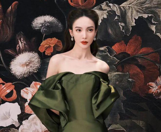 金晨自曝曾遇诈骗电话，接电话后开始唠嗑，神反应太机智