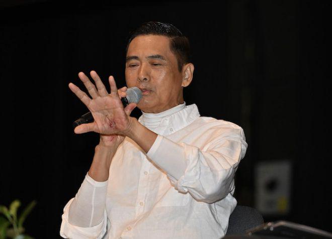继梁朝伟后又有演员得大奖！周润发获亚洲电影人奖风光无限